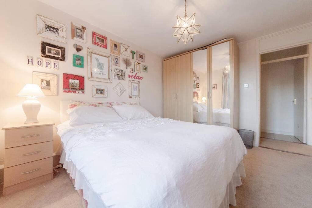 Spacious Two Double Bedroom Flat London Exterior foto